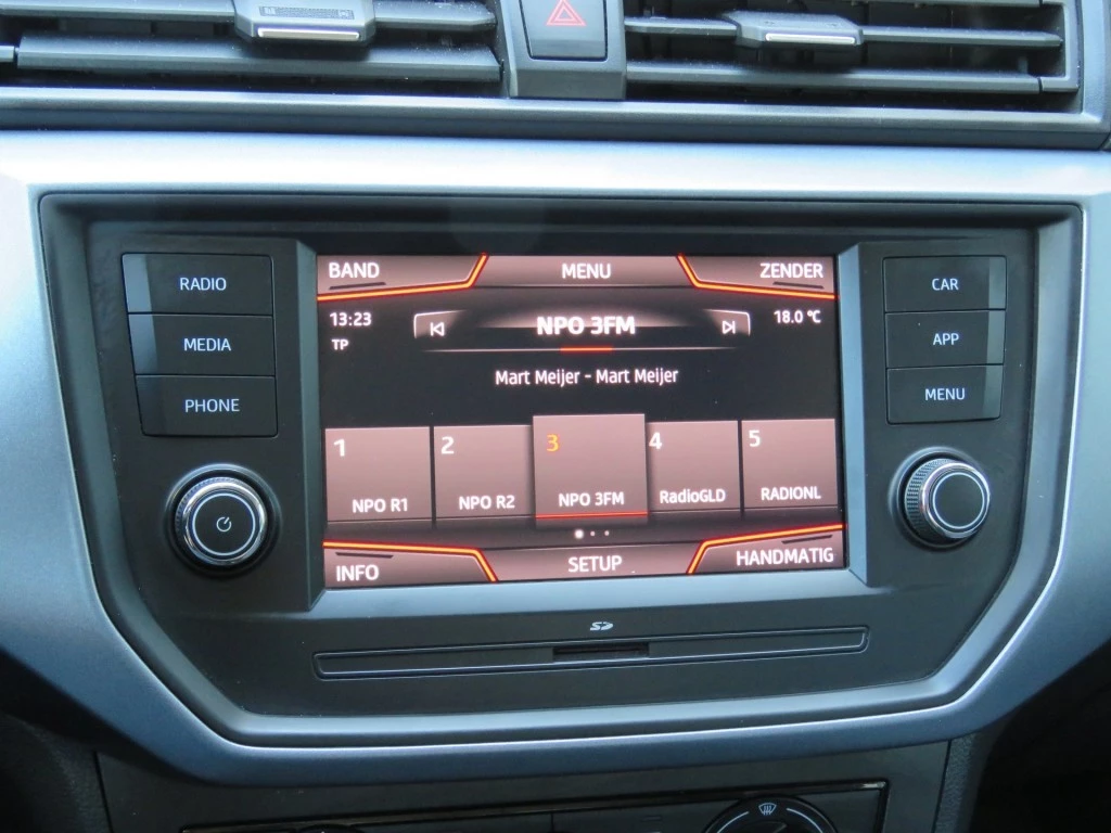 Hoofdafbeelding SEAT Arona