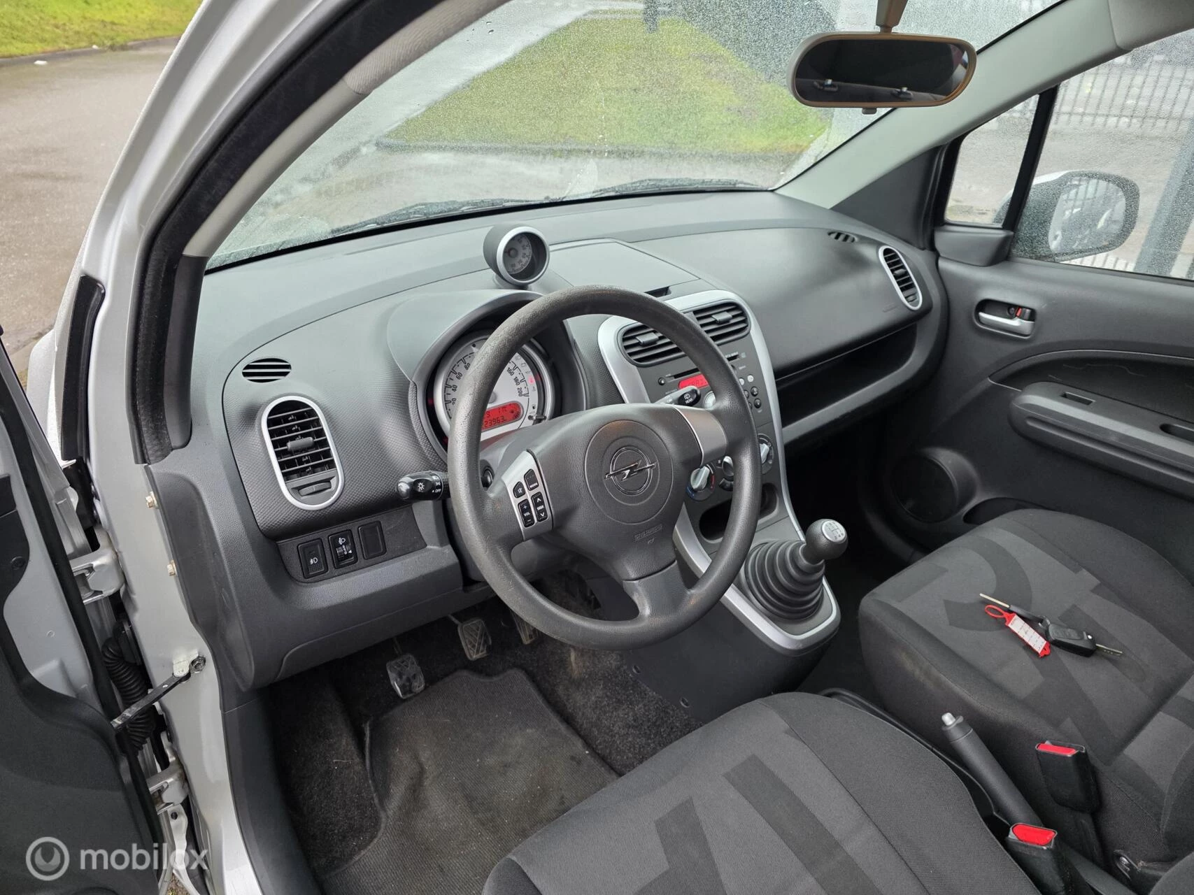 Hoofdafbeelding Opel Agila