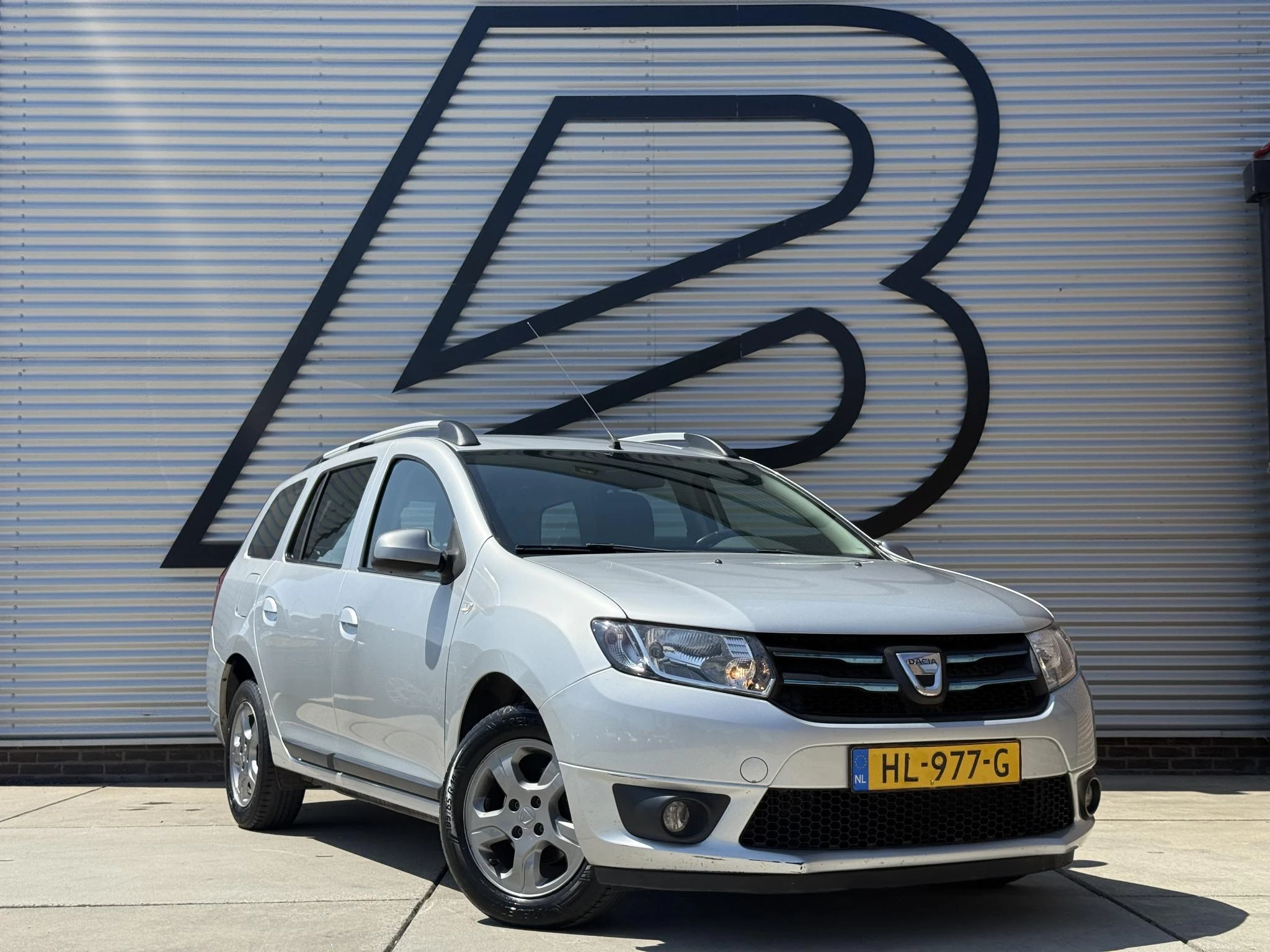Hoofdafbeelding Dacia Logan