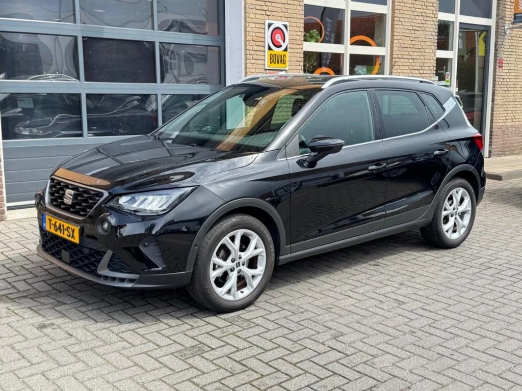 Hoofdafbeelding SEAT Arona