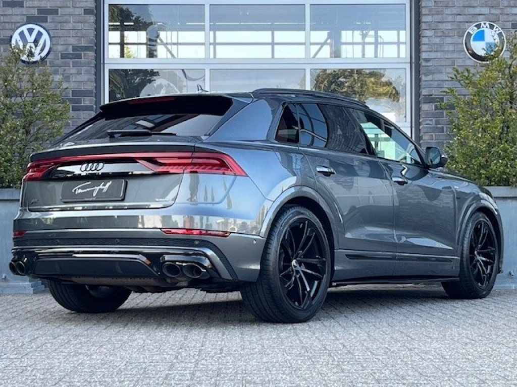 Hoofdafbeelding Audi Q8