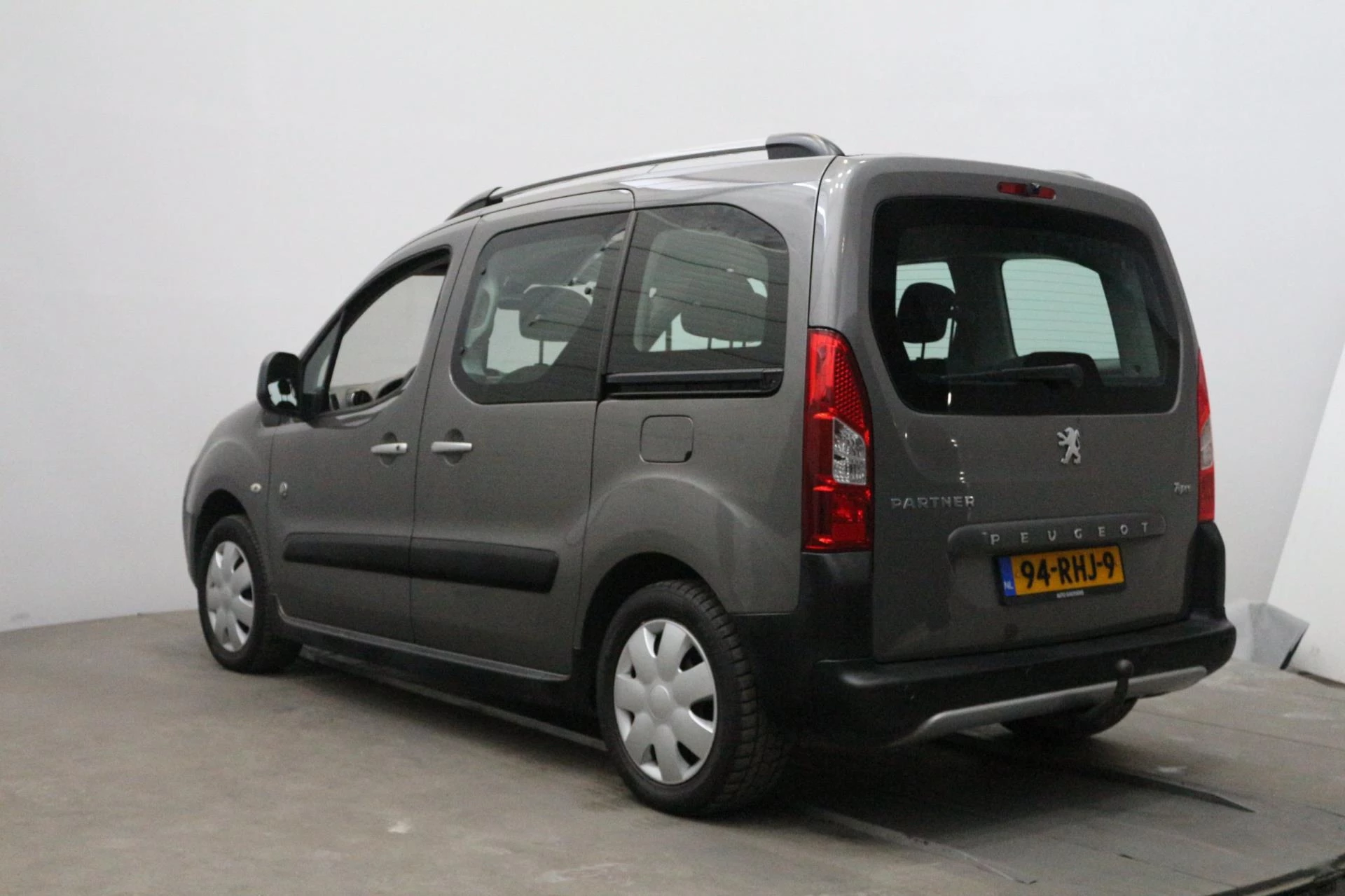 Hoofdafbeelding Peugeot Partner