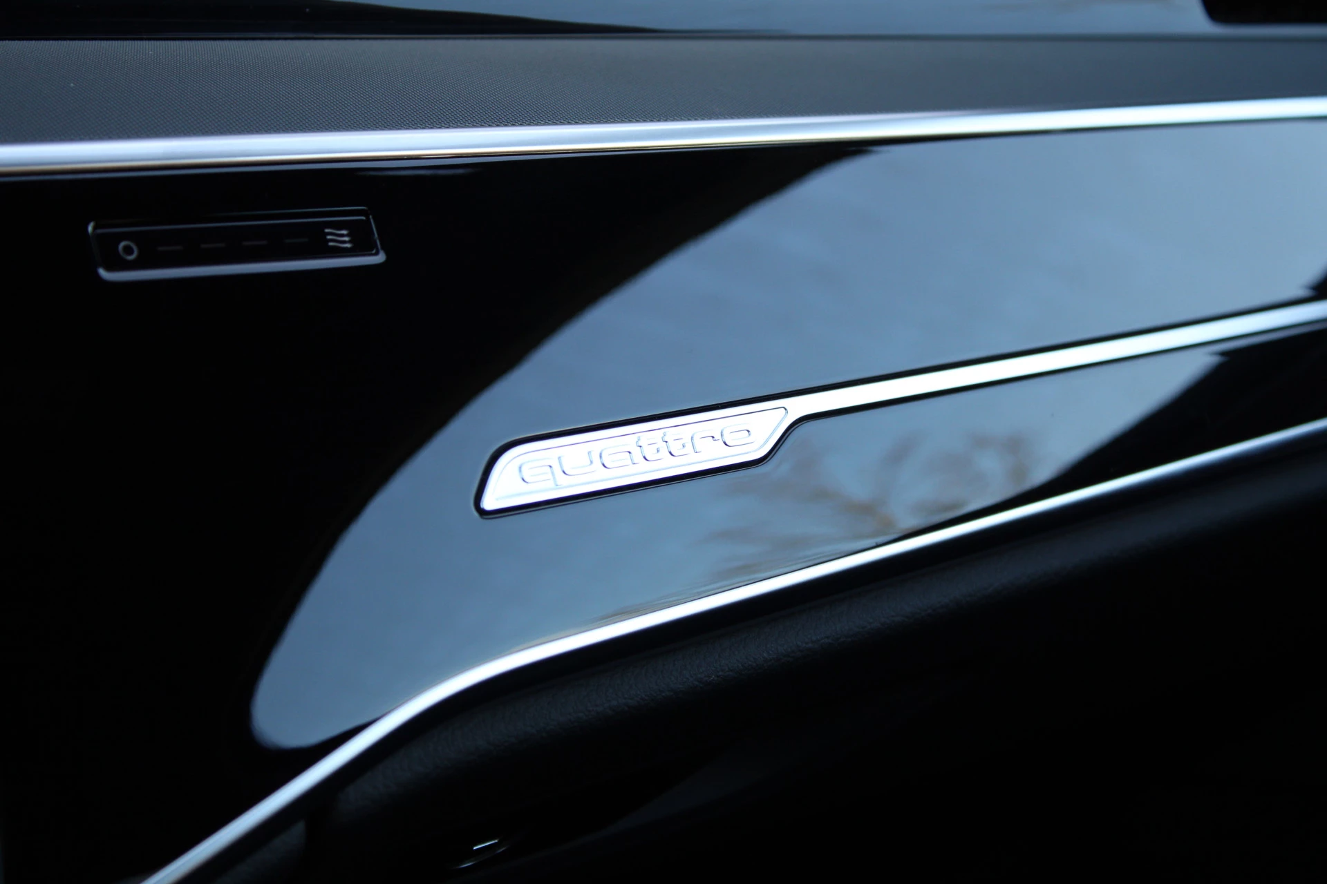 Hoofdafbeelding Audi A8