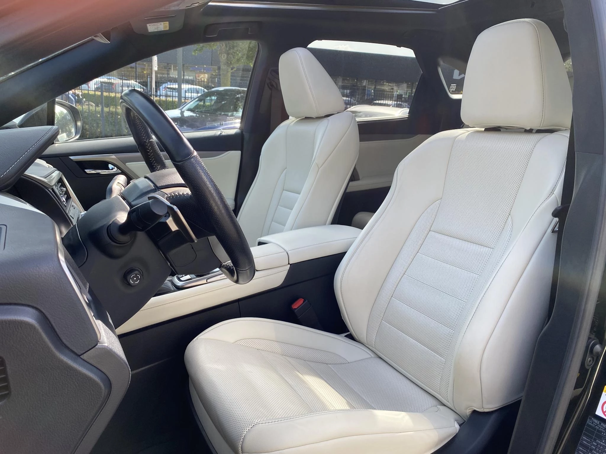 Hoofdafbeelding Lexus RX