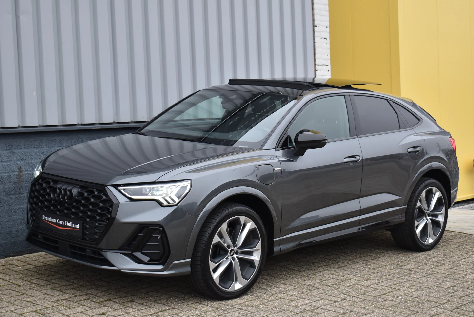 Hoofdafbeelding Audi Q3