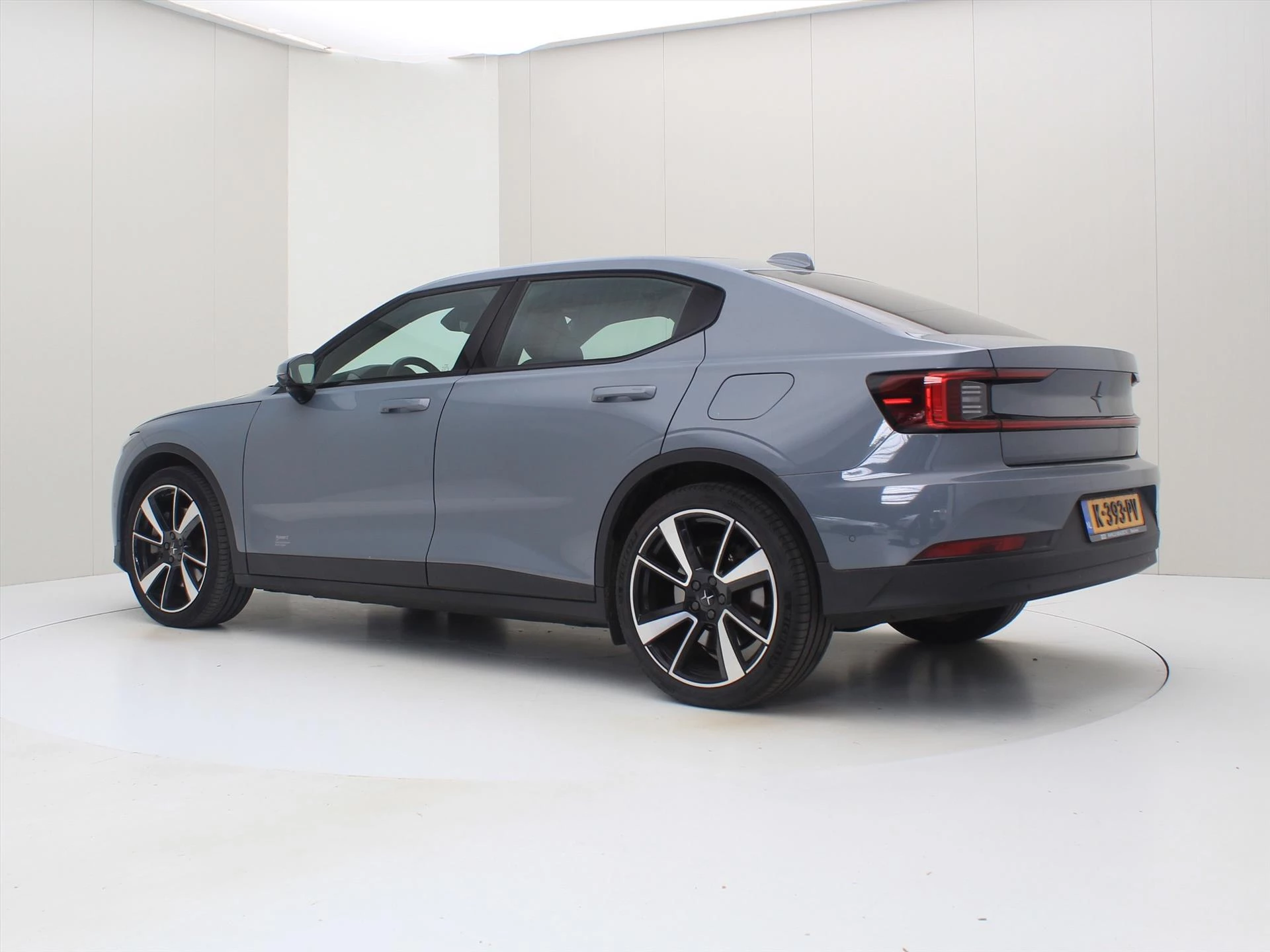 Hoofdafbeelding Polestar 2