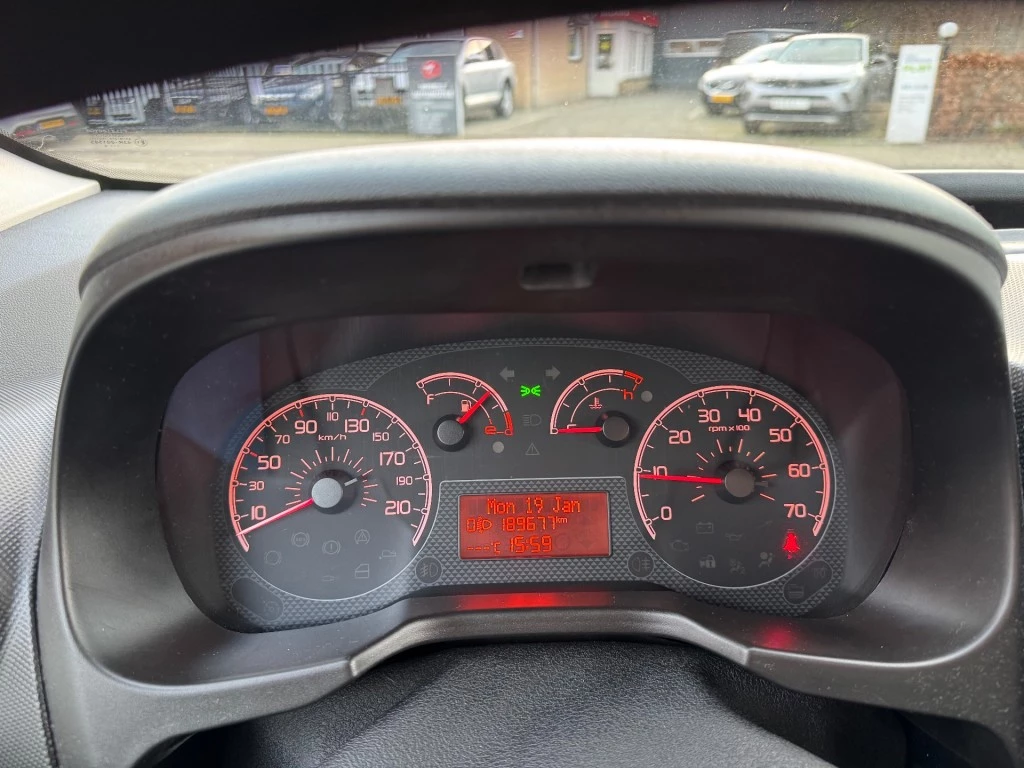 Hoofdafbeelding Peugeot Bipper