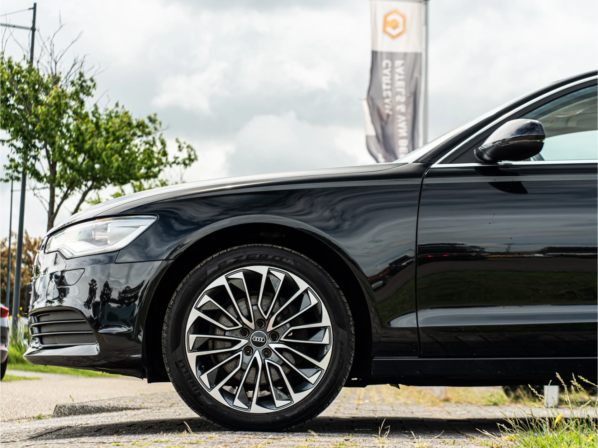 Hoofdafbeelding Audi A6