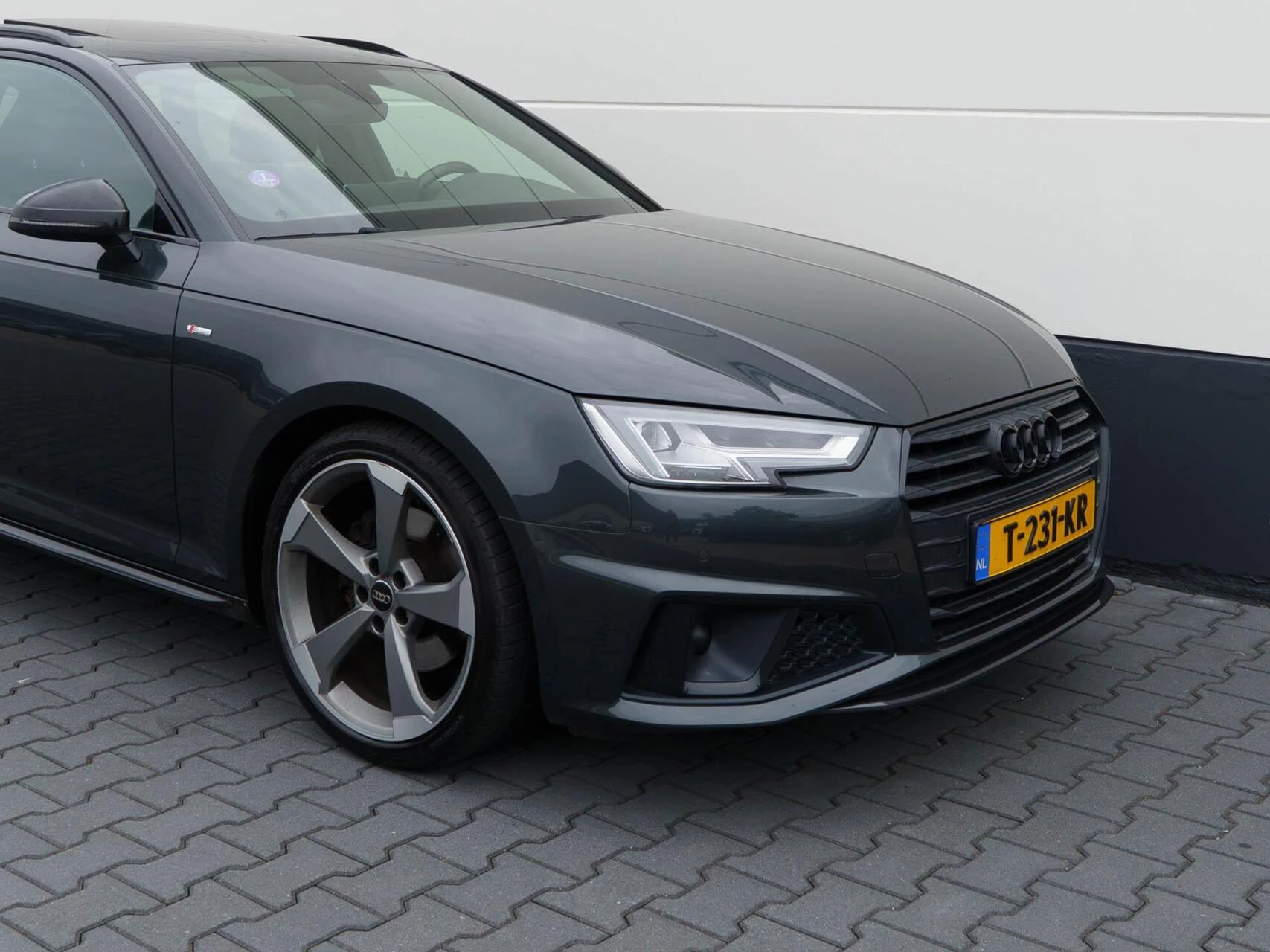 Hoofdafbeelding Audi A4