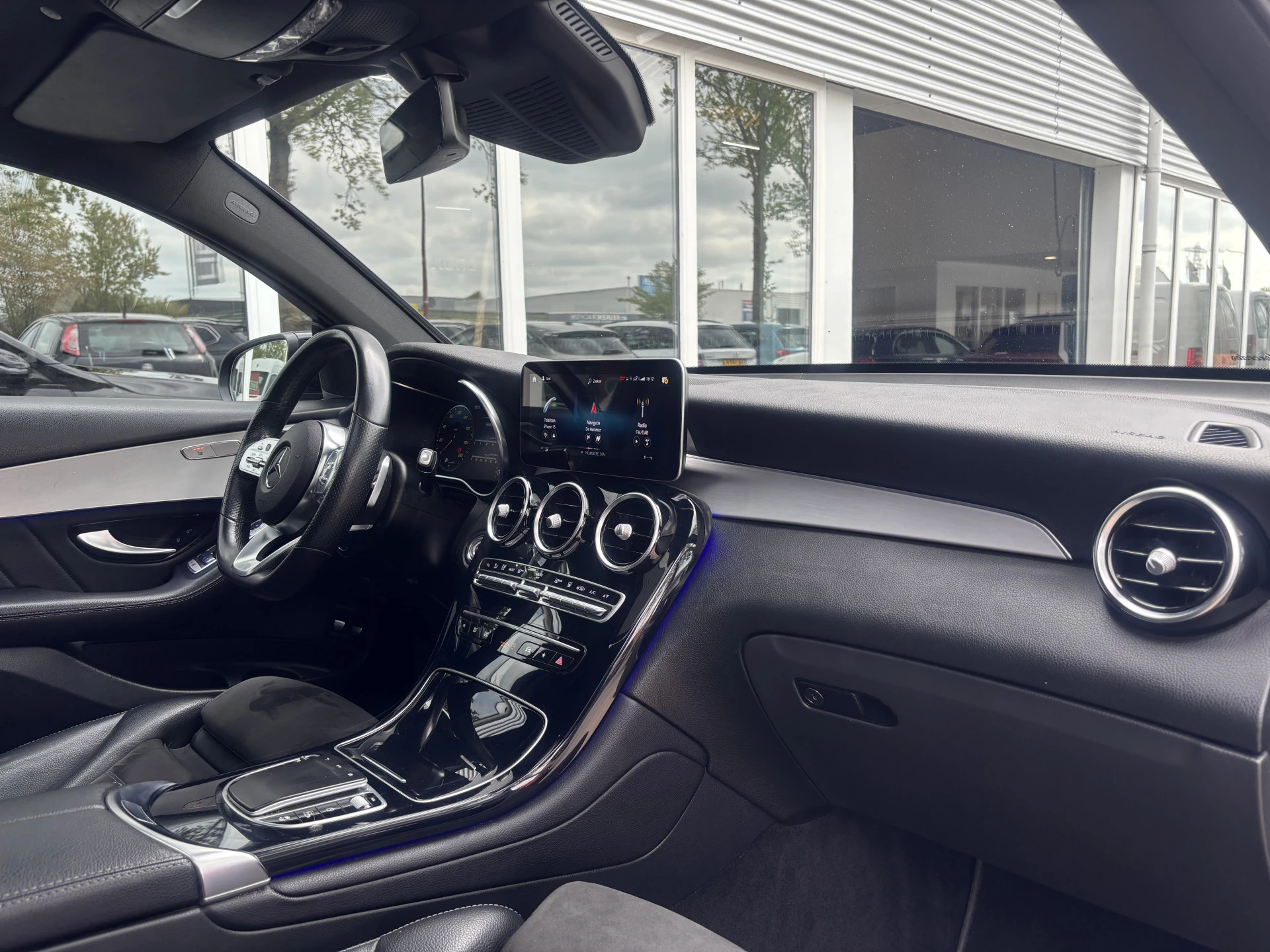 Hoofdafbeelding Mercedes-Benz GLC
