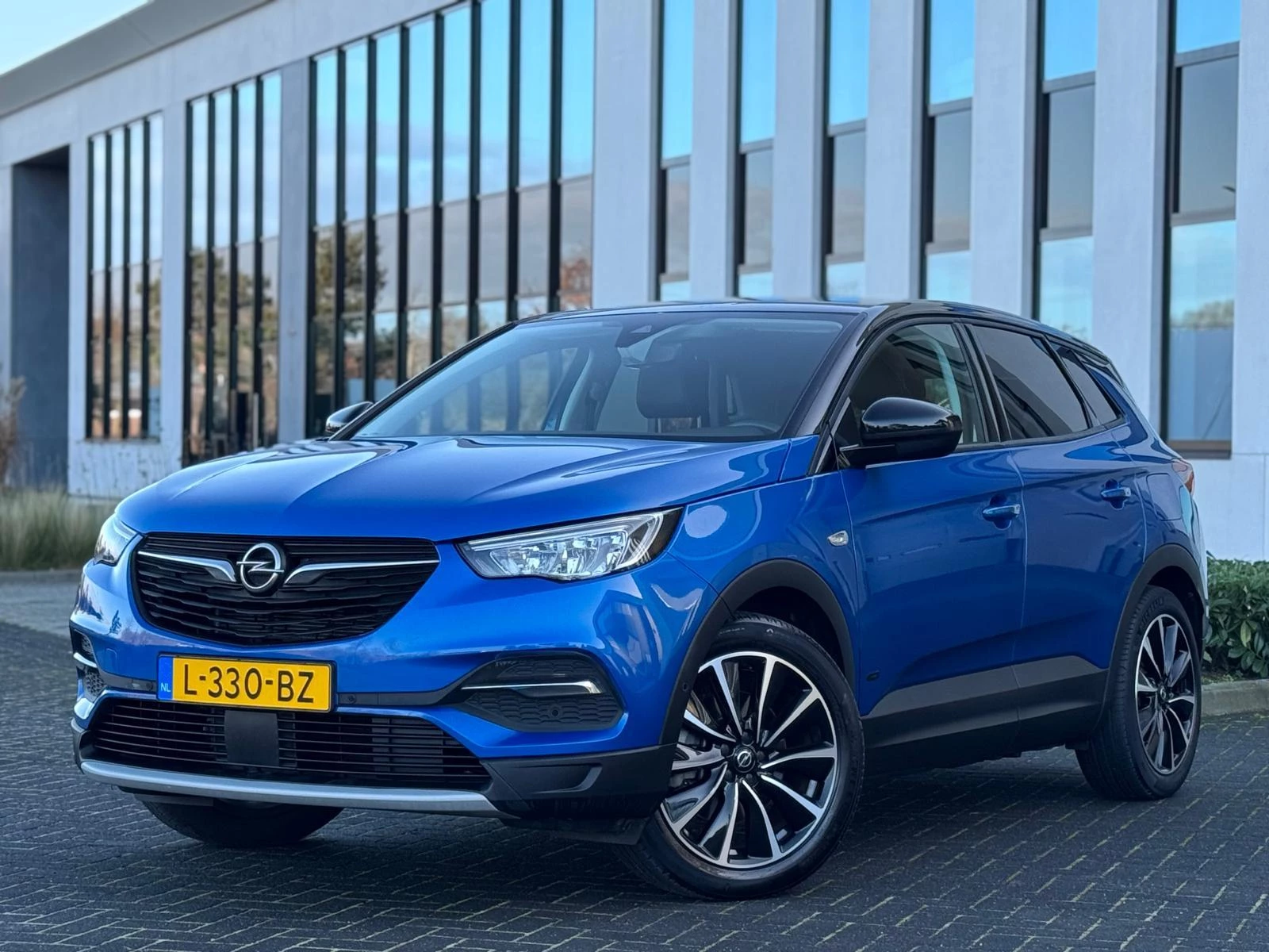 Hoofdafbeelding Opel Grandland X