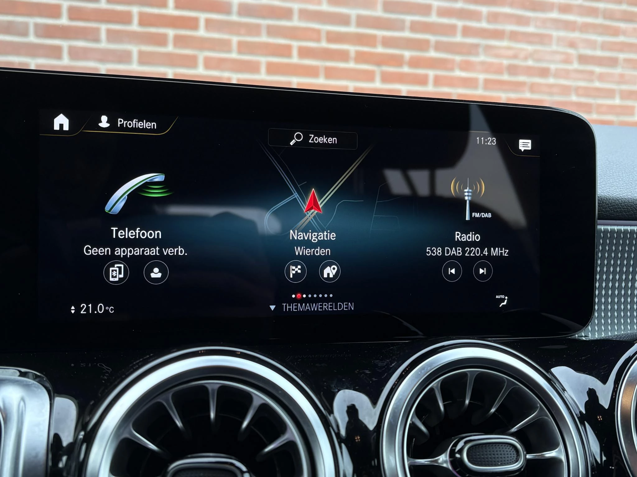 Hoofdafbeelding Mercedes-Benz EQB