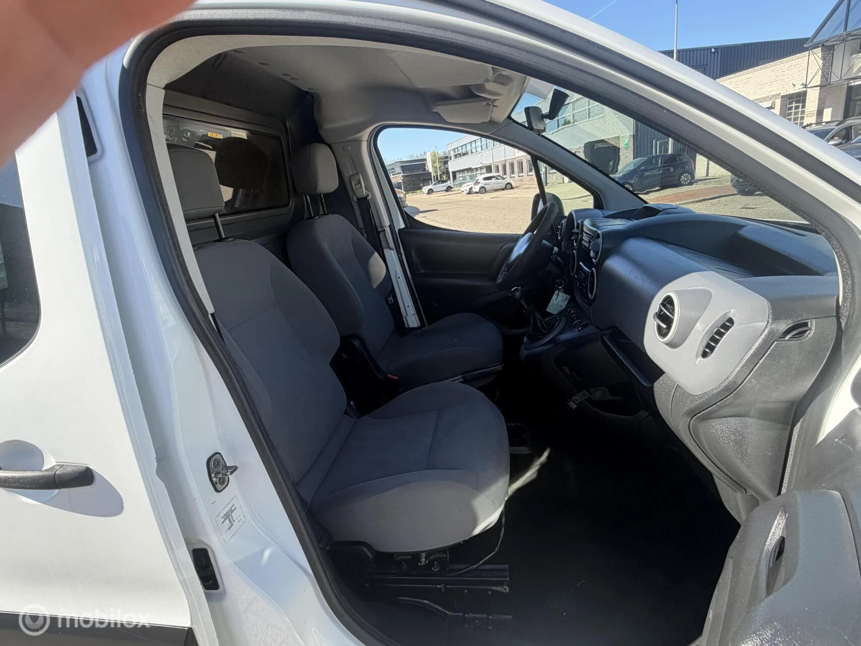 Hoofdafbeelding Peugeot Partner