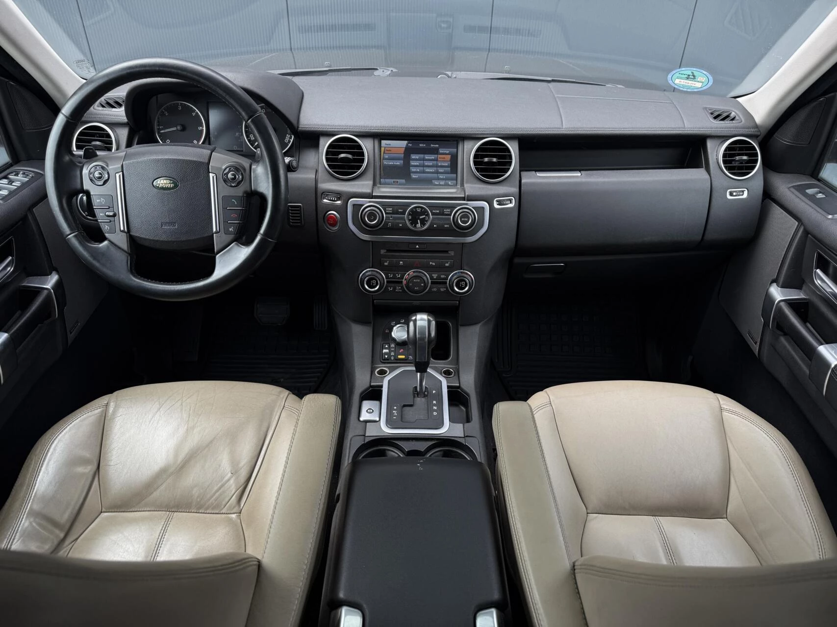 Hoofdafbeelding Land Rover Discovery