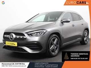 Mercedes-Benz GLA-klasse 200 Automaat AMG Line Nieuw model! | Navigatie | Climate Control | Camera | Sfeerverlichting | Half leder/alcantara | Led | Electrische achterklep | 19"Lichtmetalen velgen