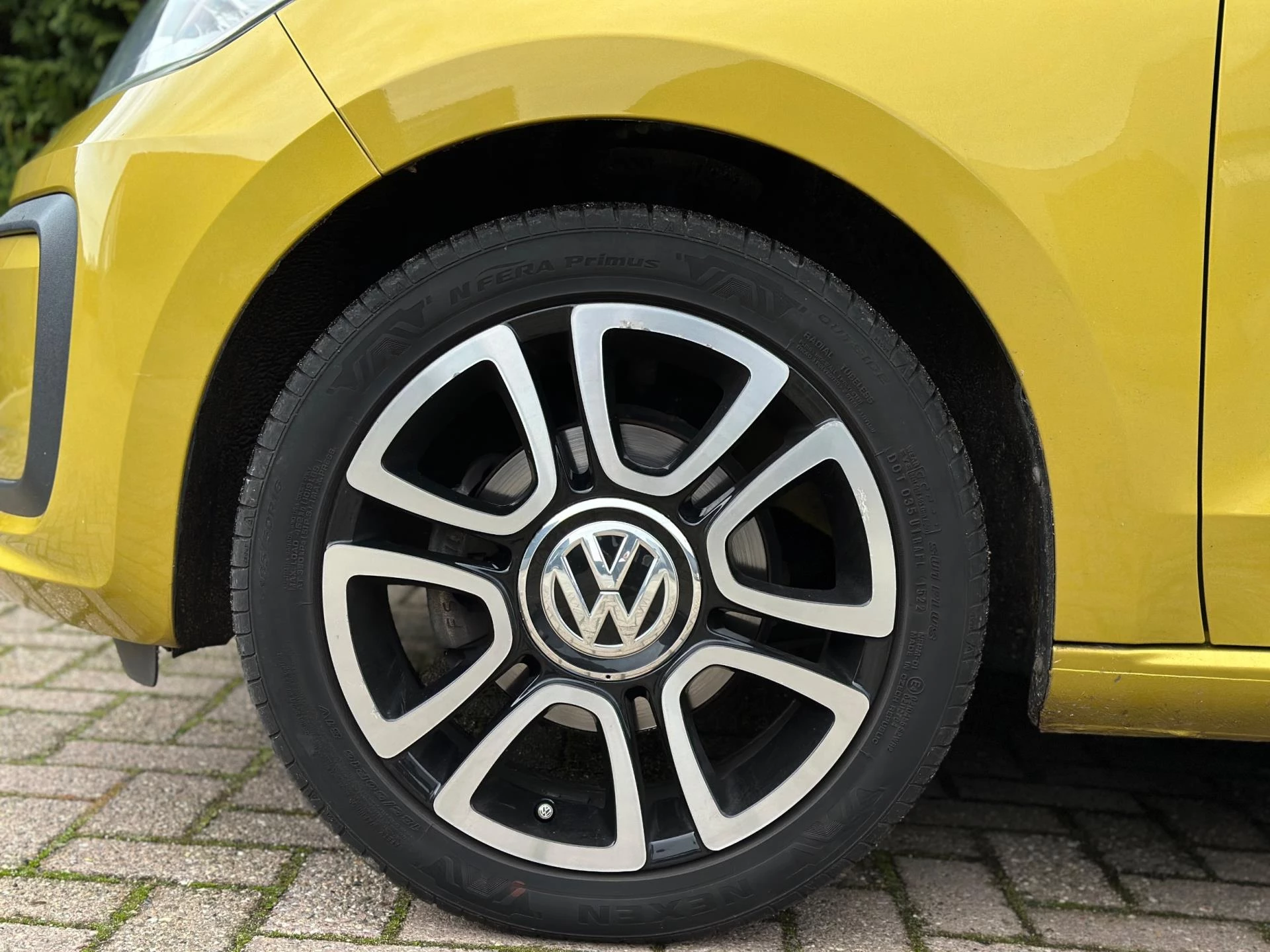 Hoofdafbeelding Volkswagen up!