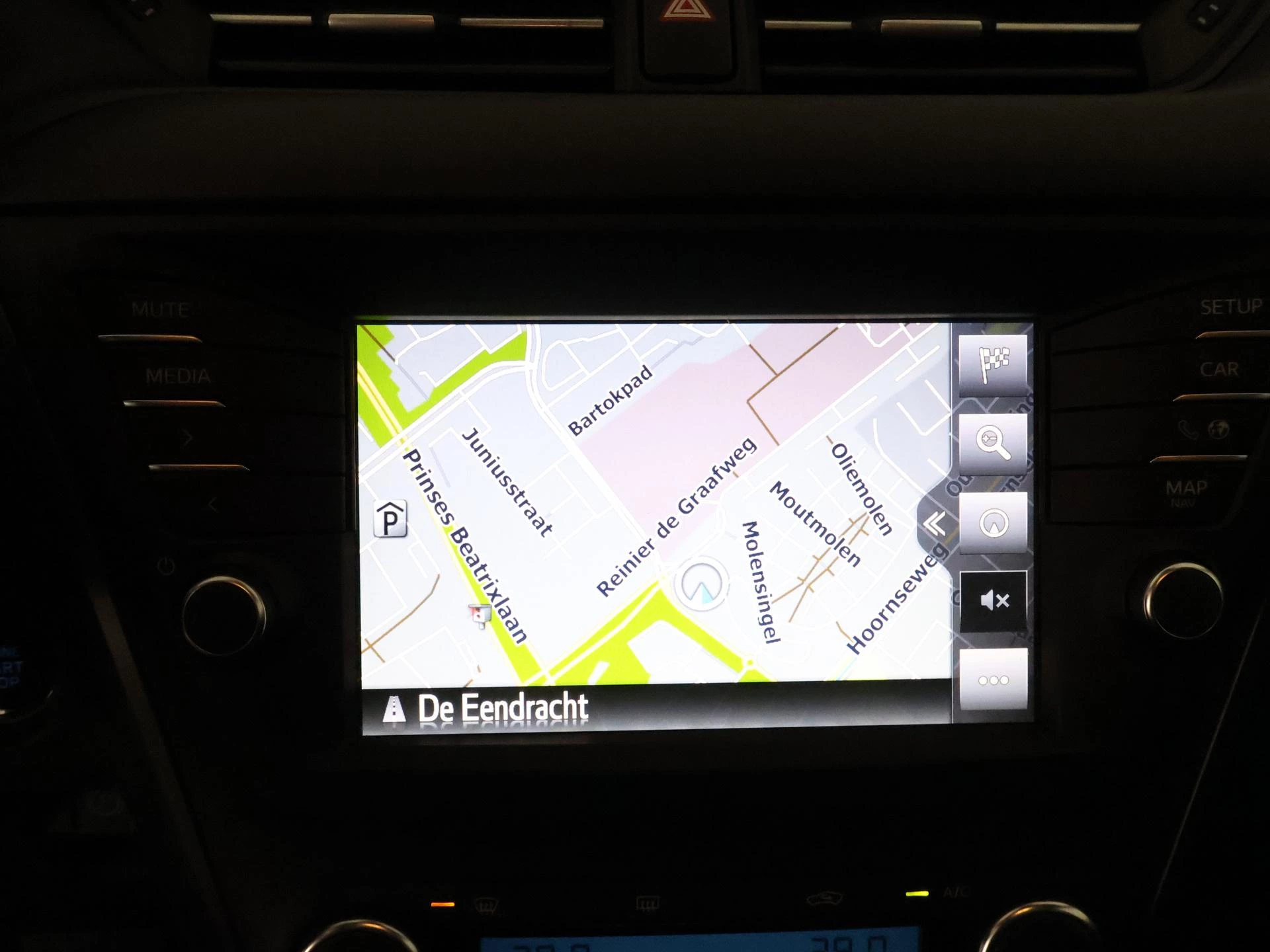 Hoofdafbeelding Toyota Avensis