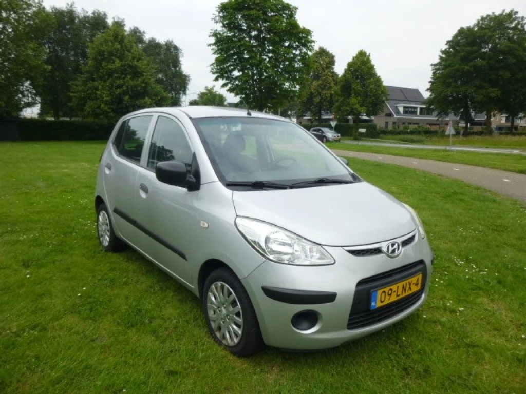 Hoofdafbeelding Hyundai i10