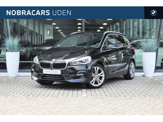 Hoofdafbeelding BMW 2 Serie BMW 2 Serie Active Tourer 218i High Executive Sport Line Automaat / Sportstoelen / Achteruitrijcamera / Head-Up / LED / Park Assistant / Stoelverwarming
