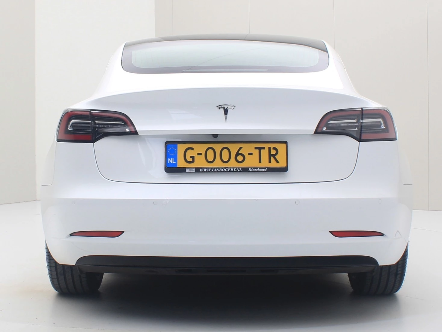 Hoofdafbeelding Tesla Model 3