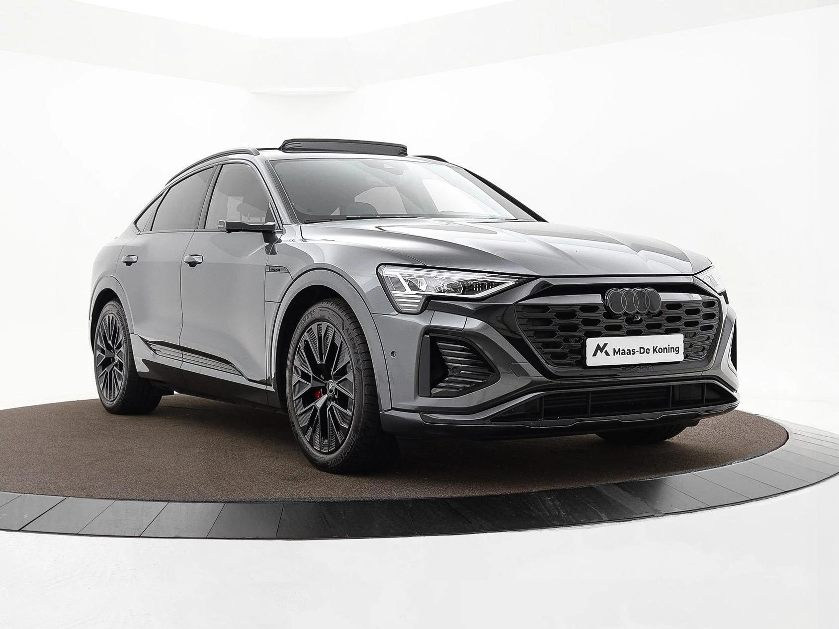 Hoofdafbeelding Audi Q8 Sportback e-tron