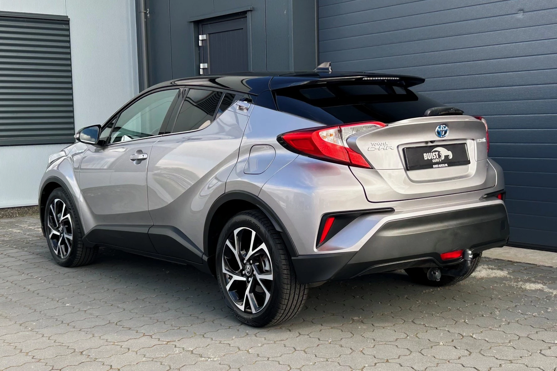 Hoofdafbeelding Toyota C-HR