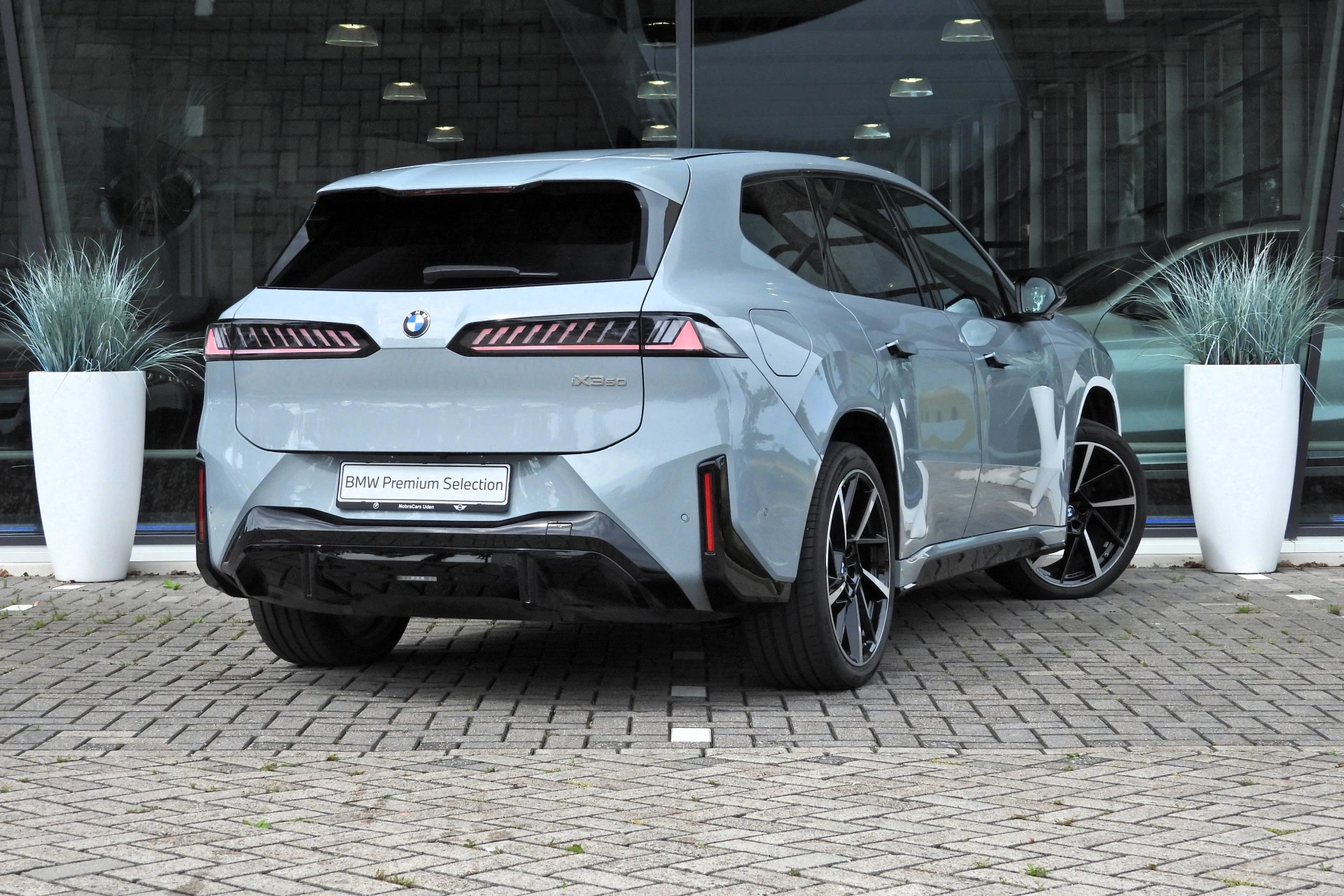Hoofdafbeelding BMW iX3