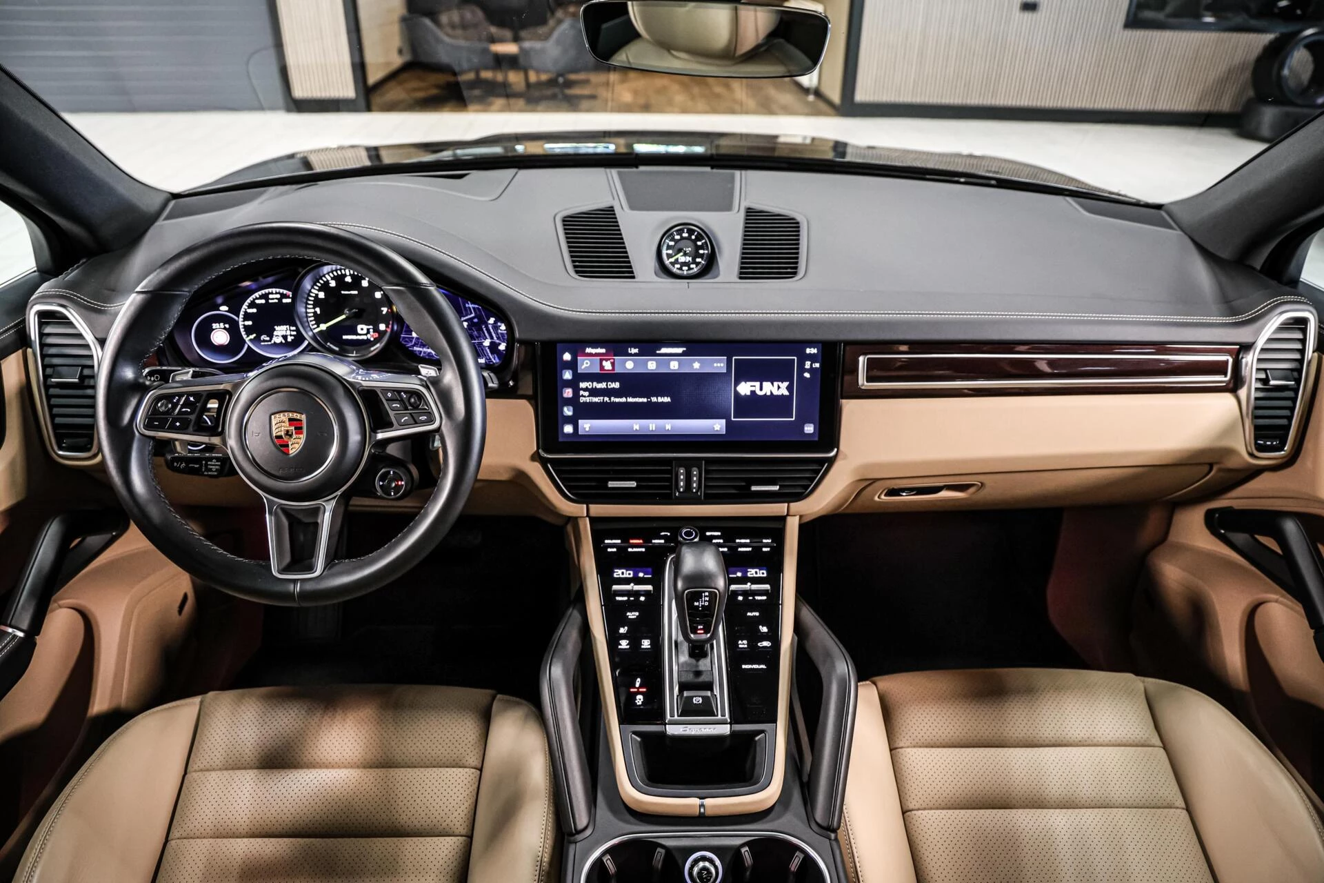 Hoofdafbeelding Porsche Cayenne