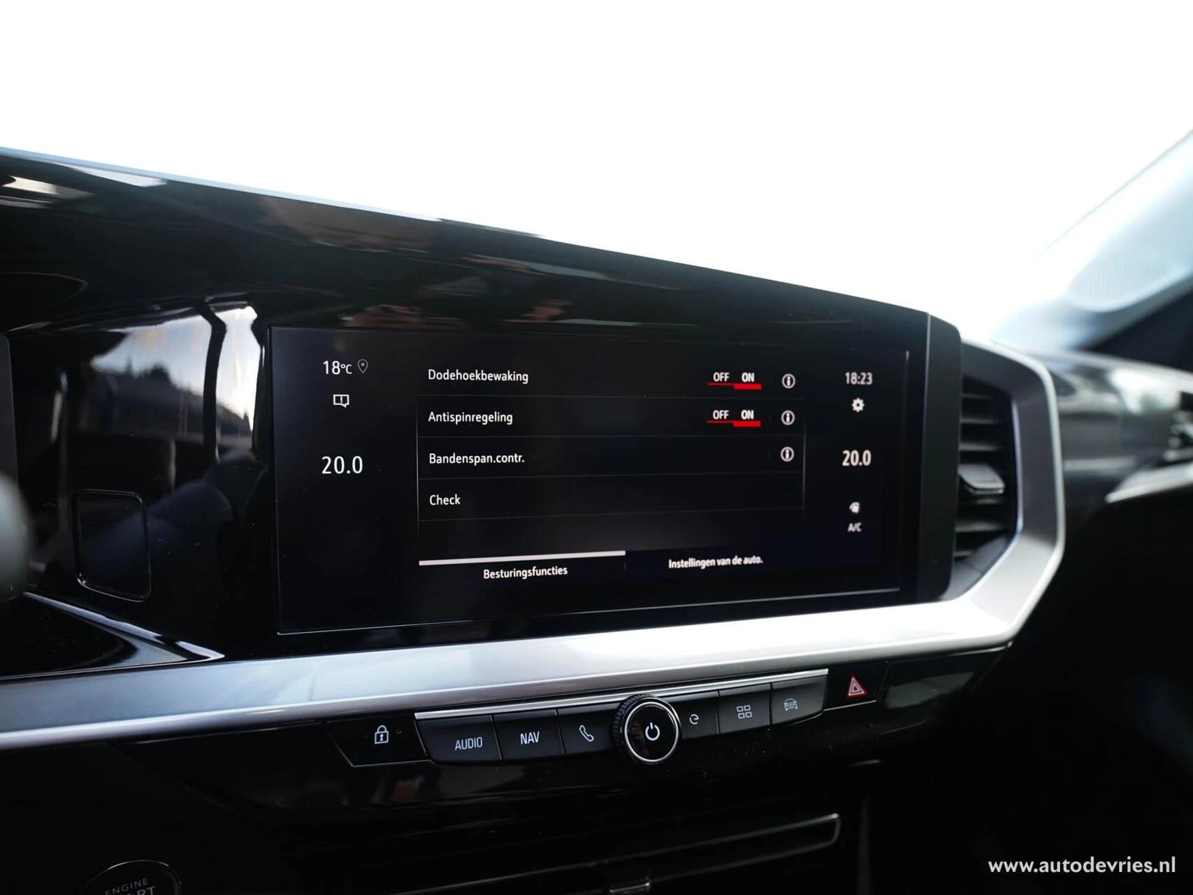Hoofdafbeelding Opel Mokka-e