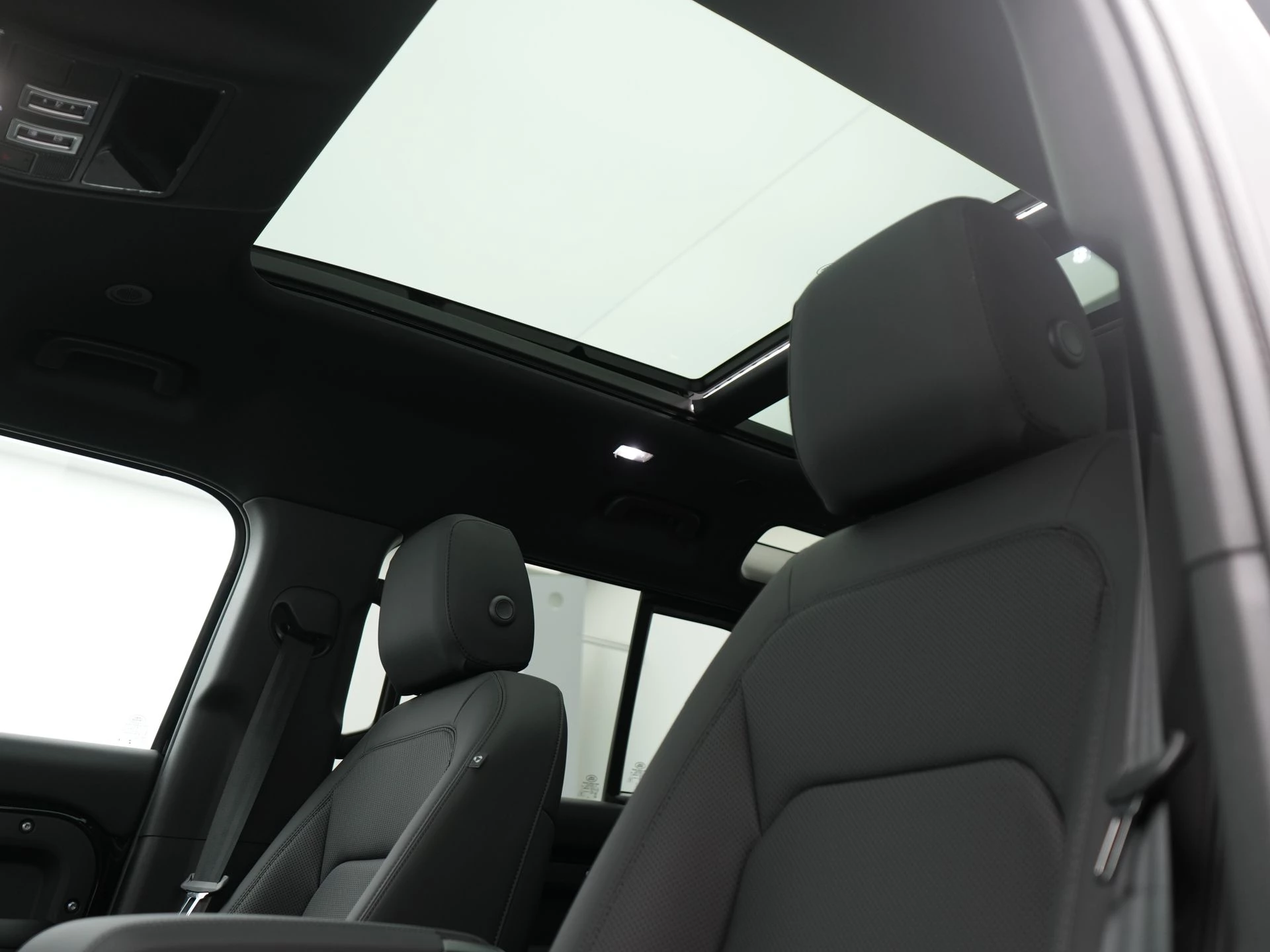 Hoofdafbeelding Land Rover Defender