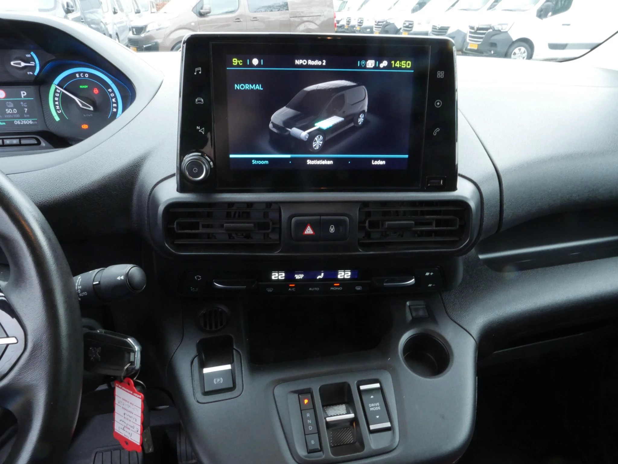 Hoofdafbeelding Peugeot e-Partner