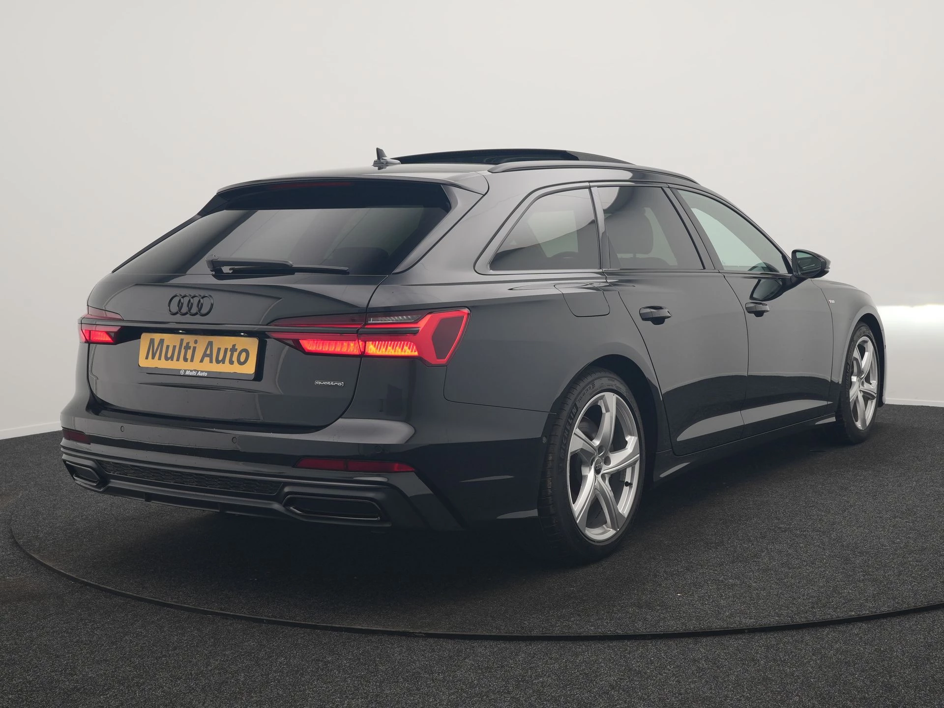 Hoofdafbeelding Audi A6
