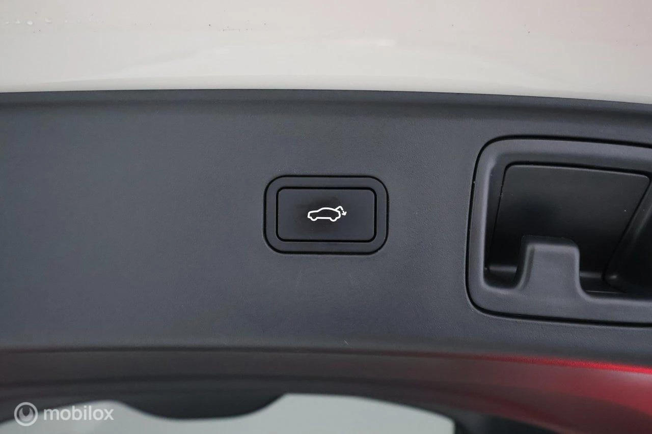 Hoofdafbeelding Zeekr X