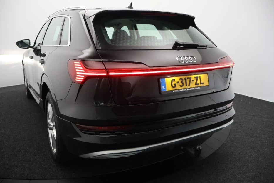 Hoofdafbeelding Audi e-tron