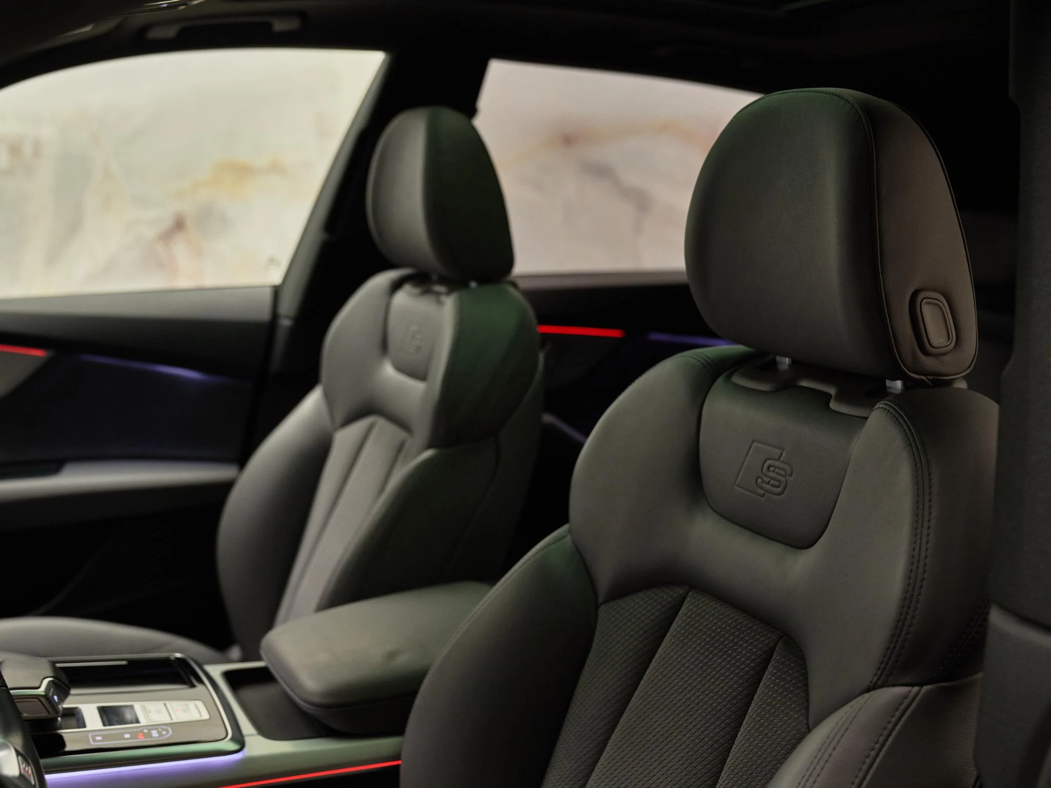 Hoofdafbeelding Audi Q8