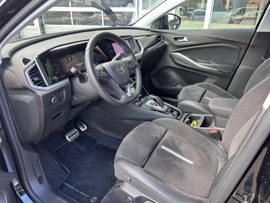 Hoofdafbeelding Opel Grandland