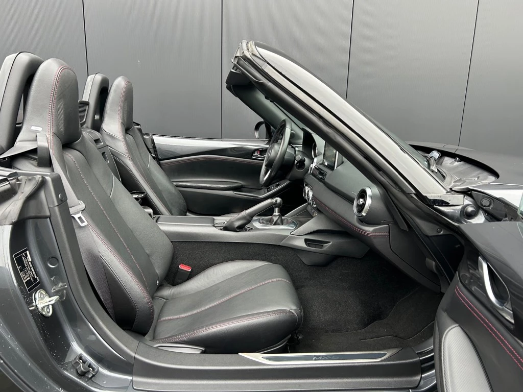 Hoofdafbeelding Mazda MX-5