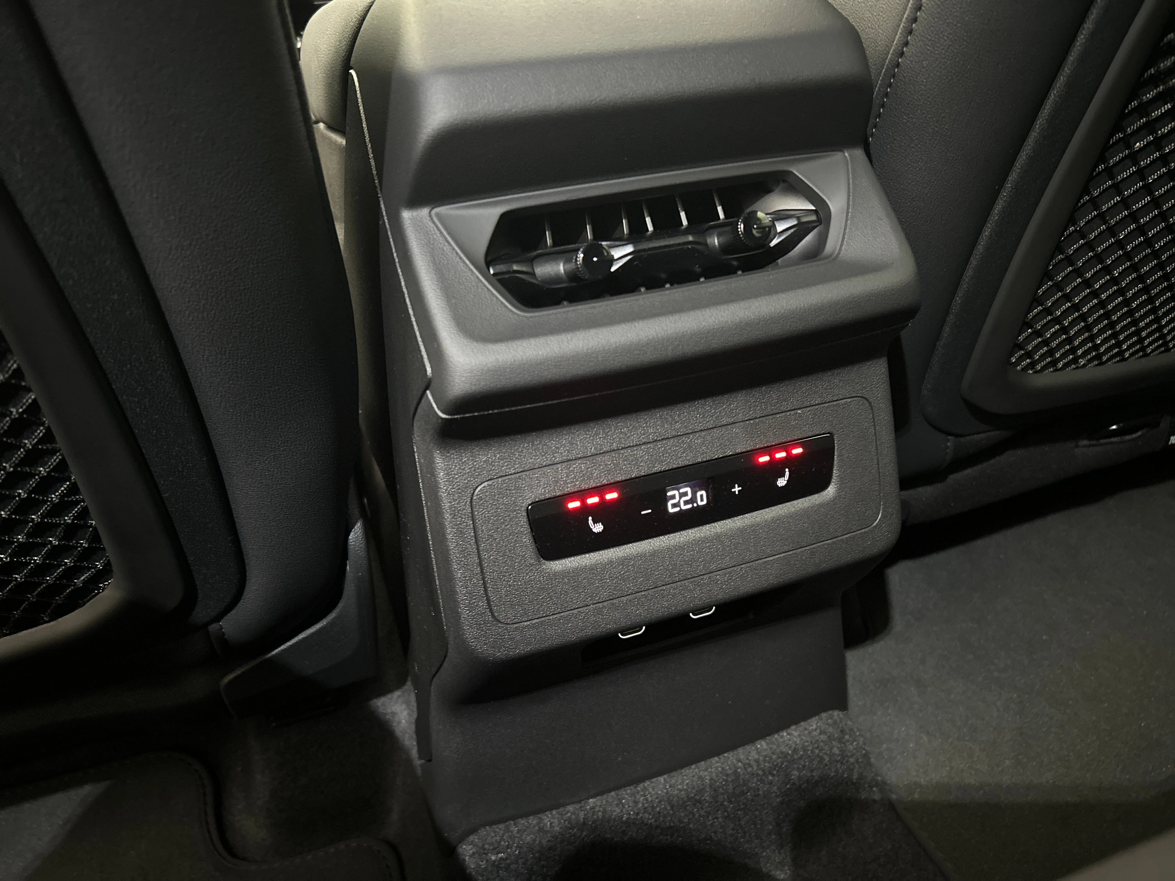 Hoofdafbeelding Audi Q6 e-tron