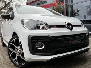 Volkswagen up! 1.0 TSI 116PK GTI *!* NAVI/ CRUISE/ CAMERA/ 17 INCH/ STOELVERWARMING *!*