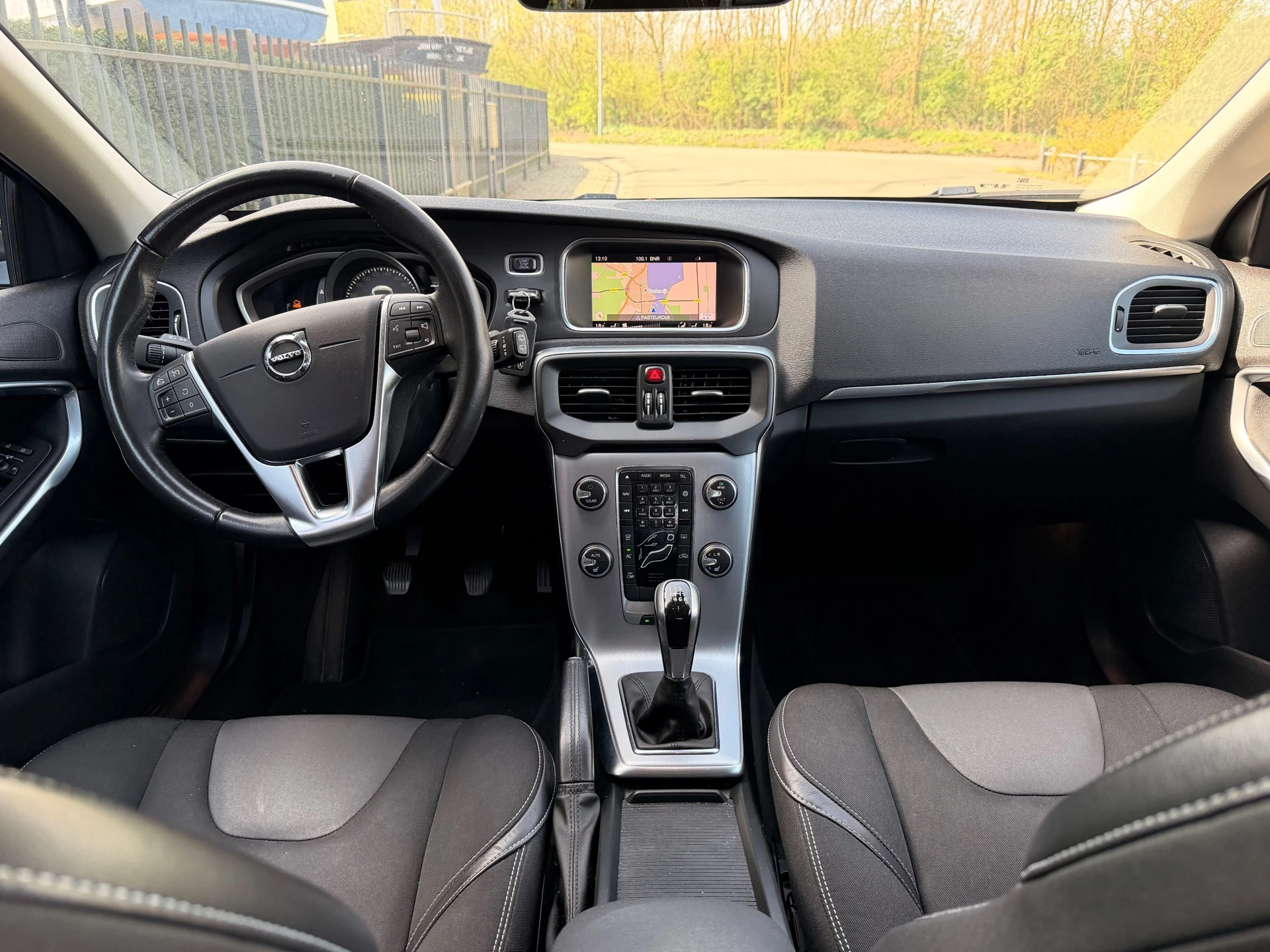 Hoofdafbeelding Volvo V40