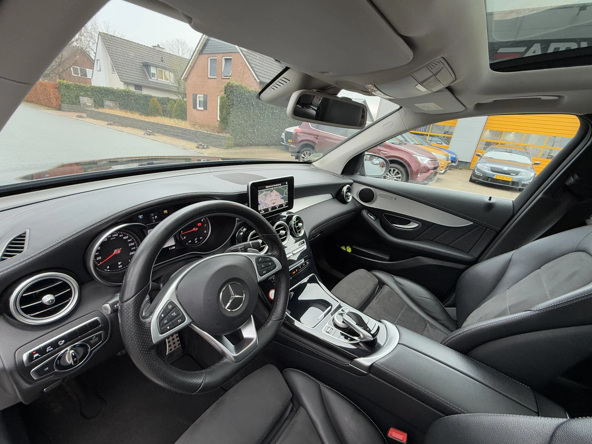 Hoofdafbeelding Mercedes-Benz GLC