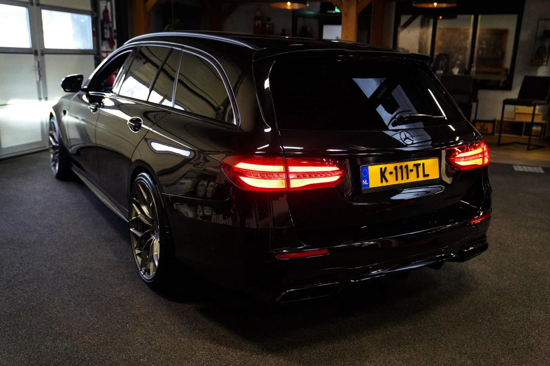 Hoofdafbeelding Mercedes-Benz E-Klasse