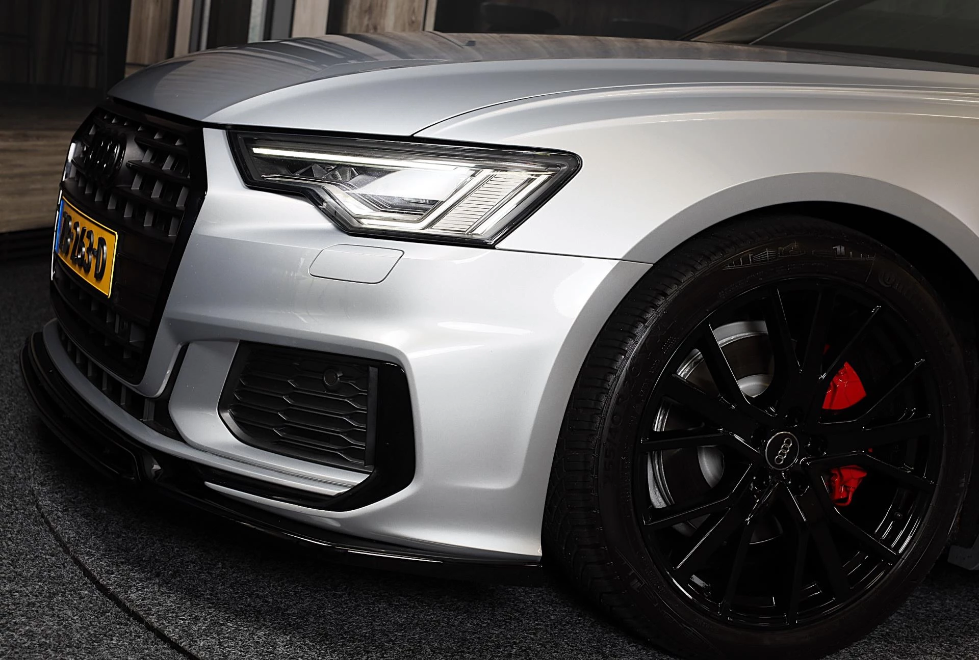 Hoofdafbeelding Audi A6