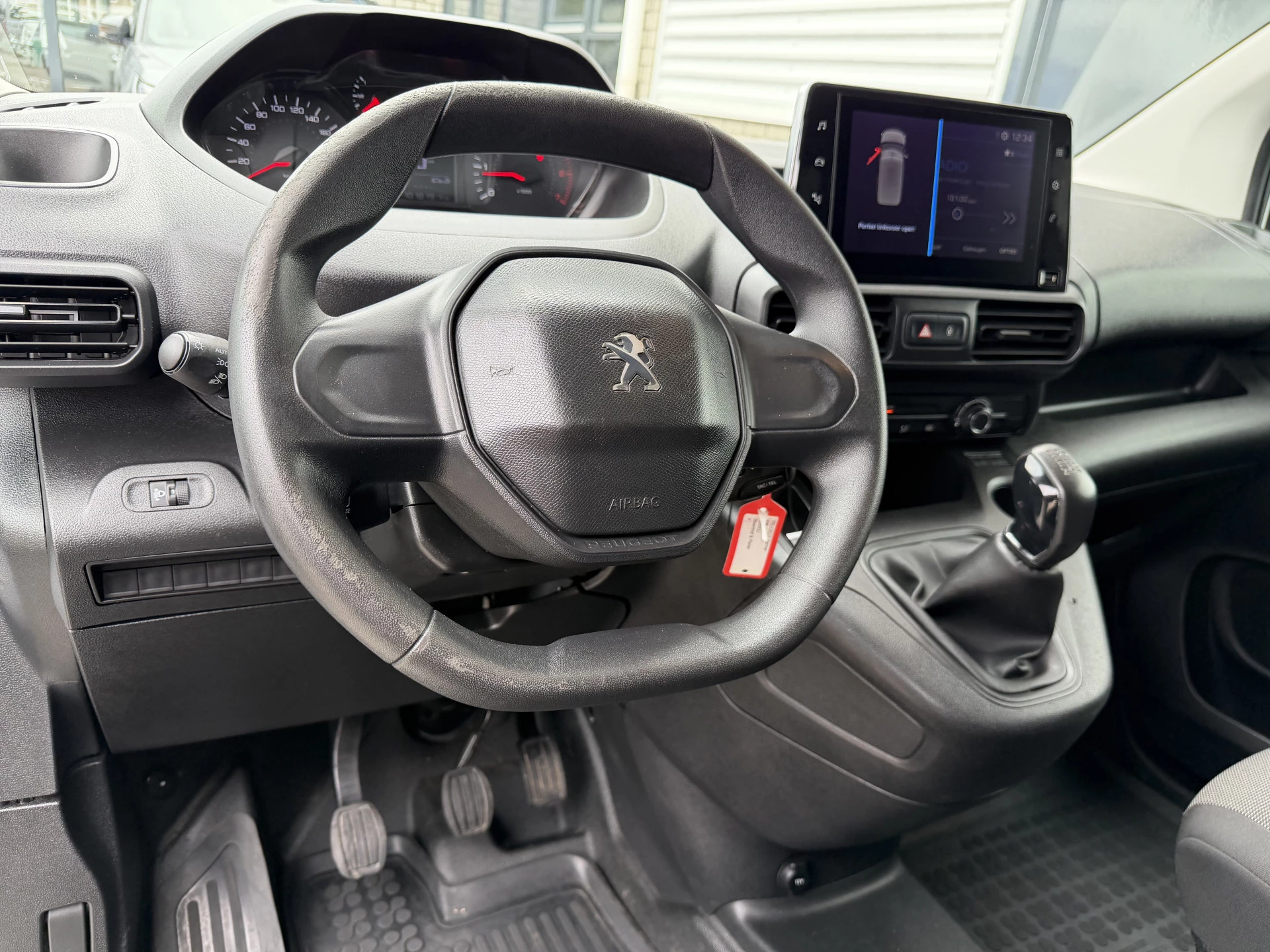 Hoofdafbeelding Peugeot Partner