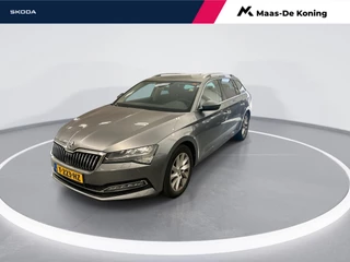 Hoofdafbeelding Škoda Superb Skoda Superb Combi 1.5 TSI 150pk DSG ACT Business Edition Plus · Camera · Keyless · Apple/Android Car Play · Navigatie · Cruise Control · Elek. bestuurdersstoel · 17'' Inch · Garantie t/m 10-07-2027 of 100.000km