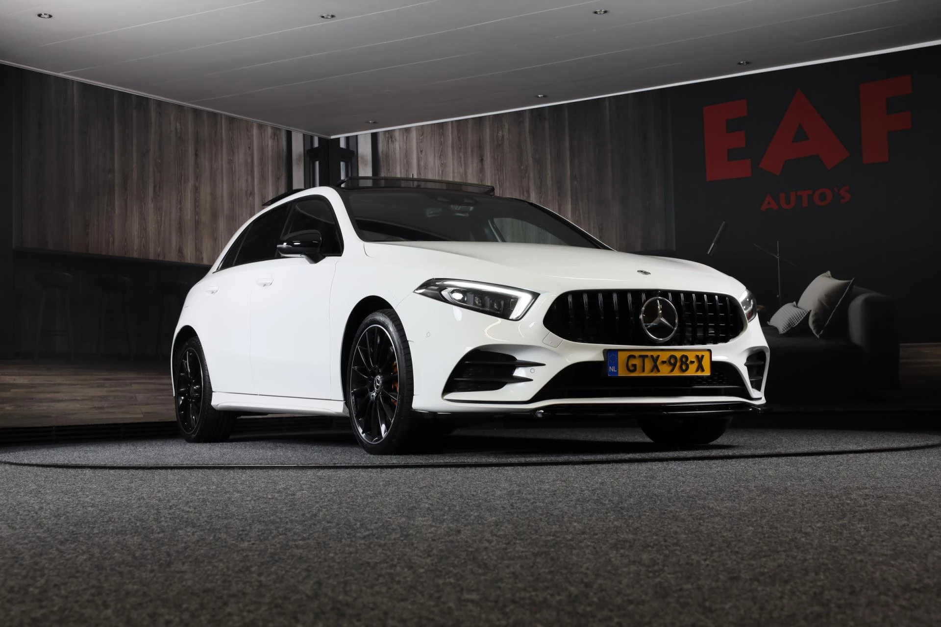 Hoofdafbeelding Mercedes-Benz A-Klasse