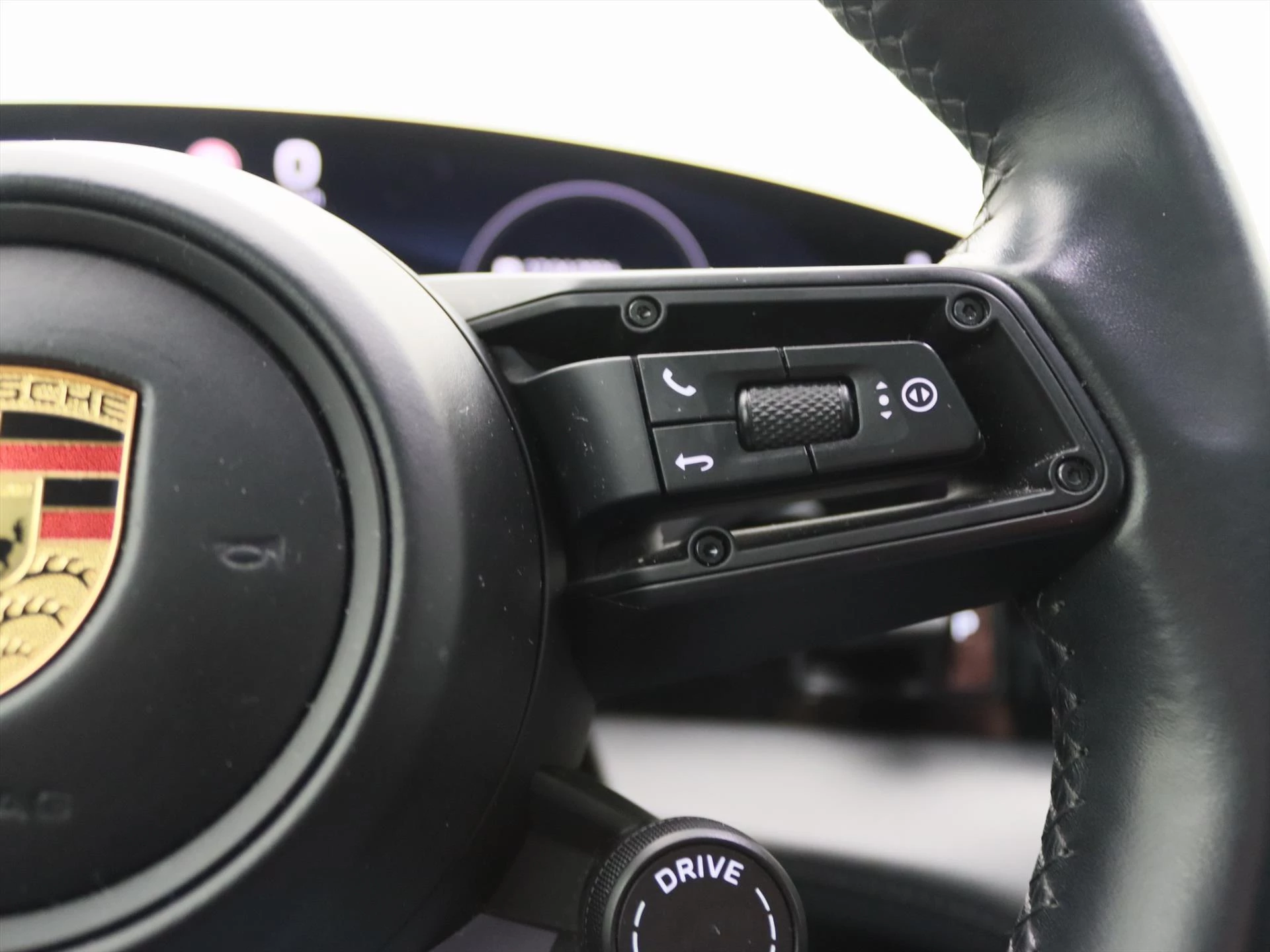 Hoofdafbeelding Porsche Taycan