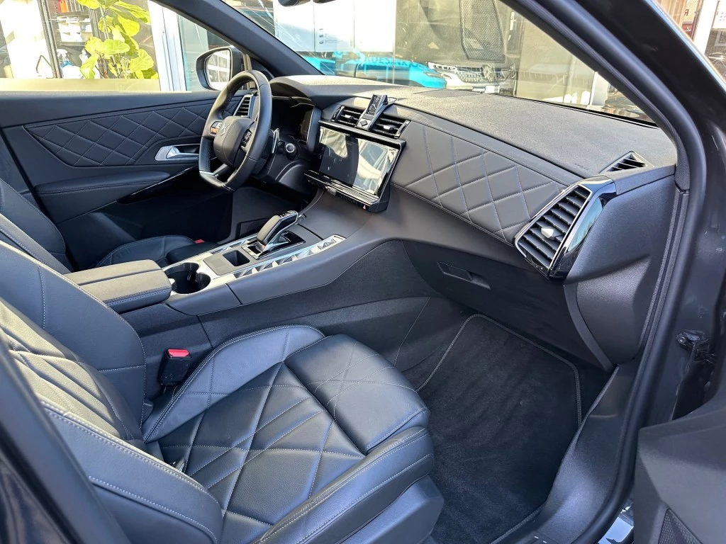 Hoofdafbeelding DS DS 7