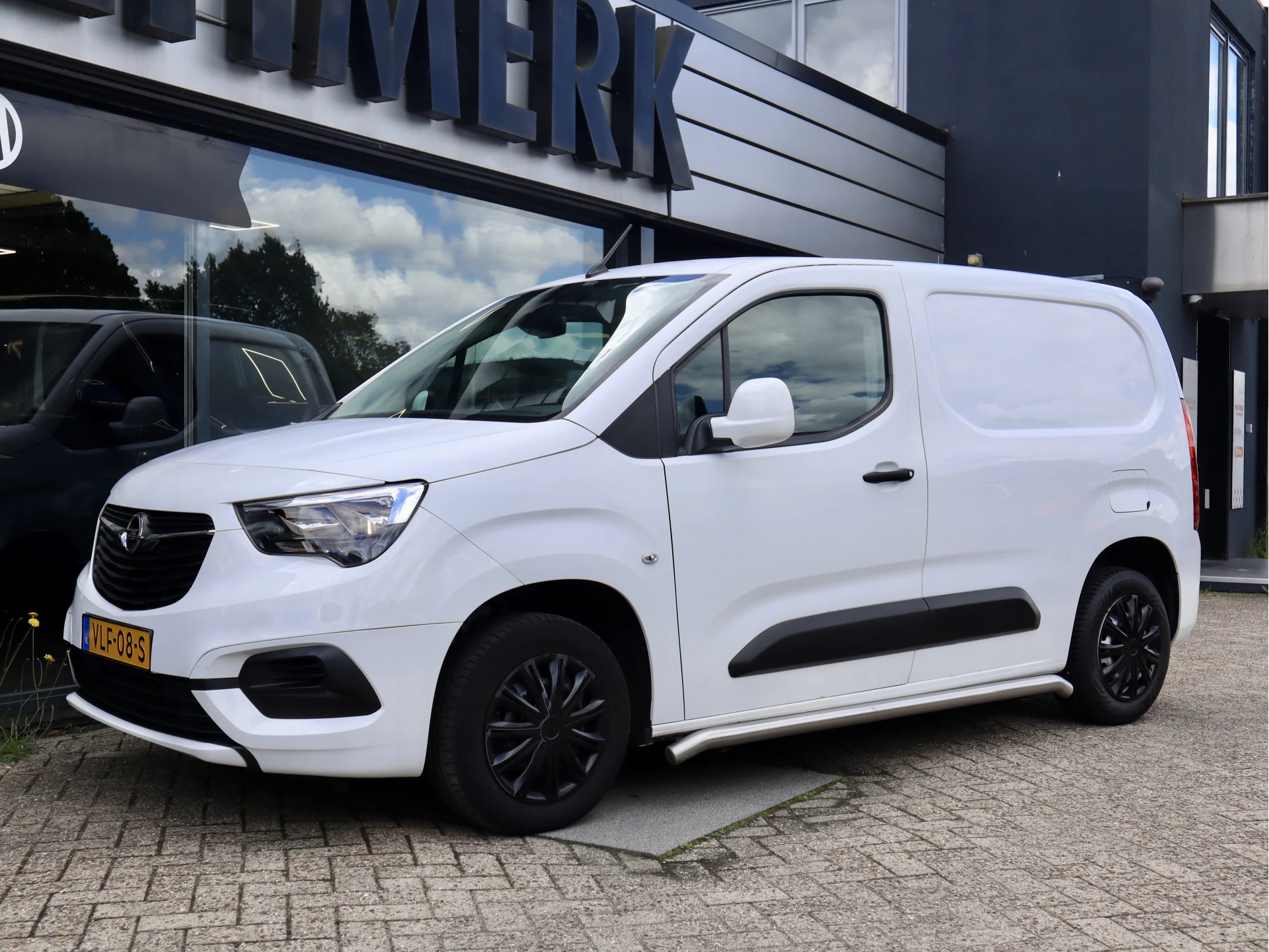 Hoofdafbeelding Opel Combo