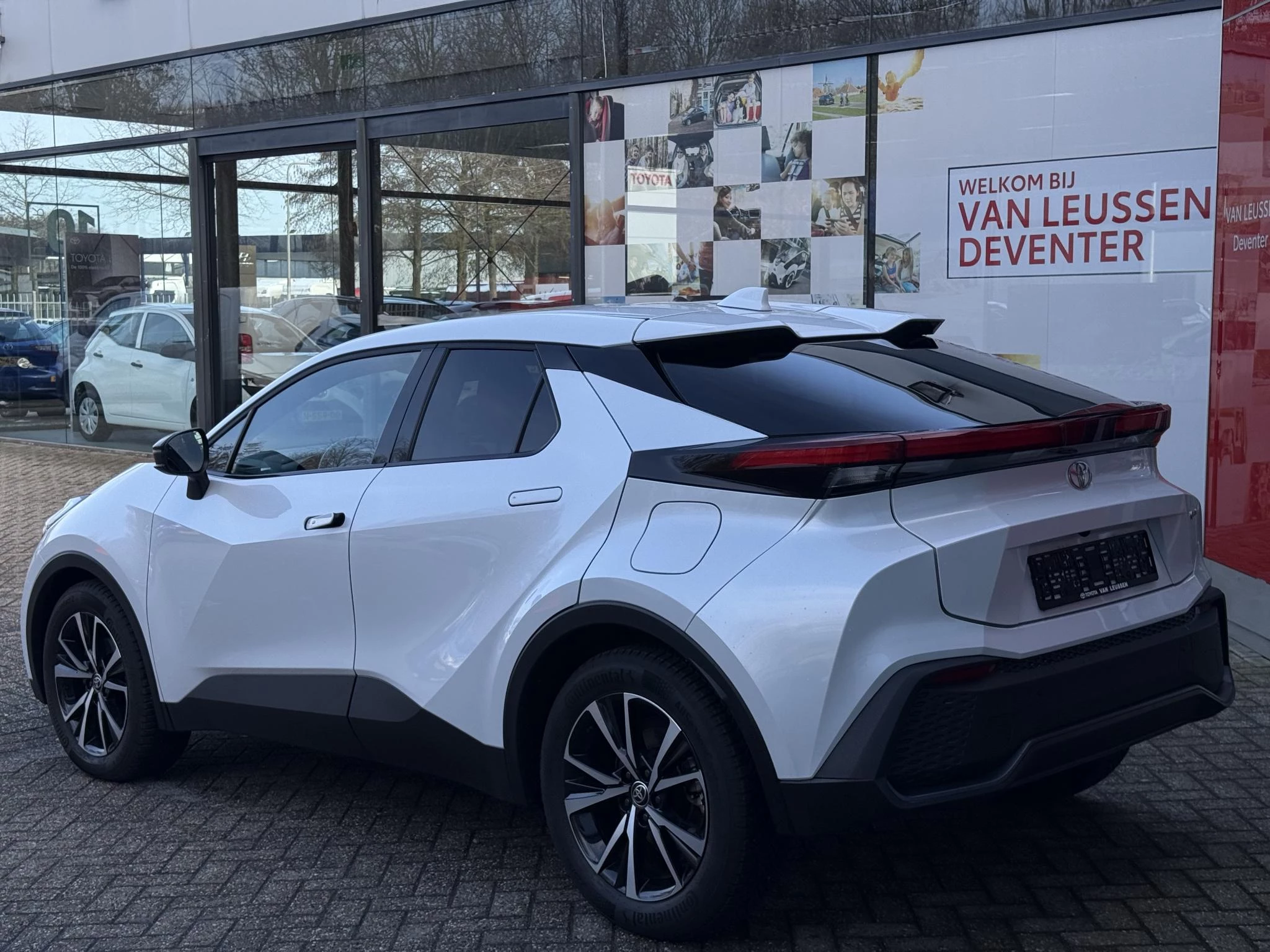 Hoofdafbeelding Toyota C-HR